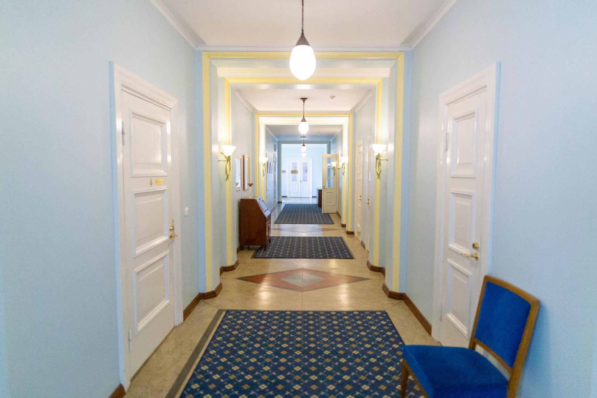 Hotelli-Ravintola Maentaen Klubi Мянття Экстерьер фото